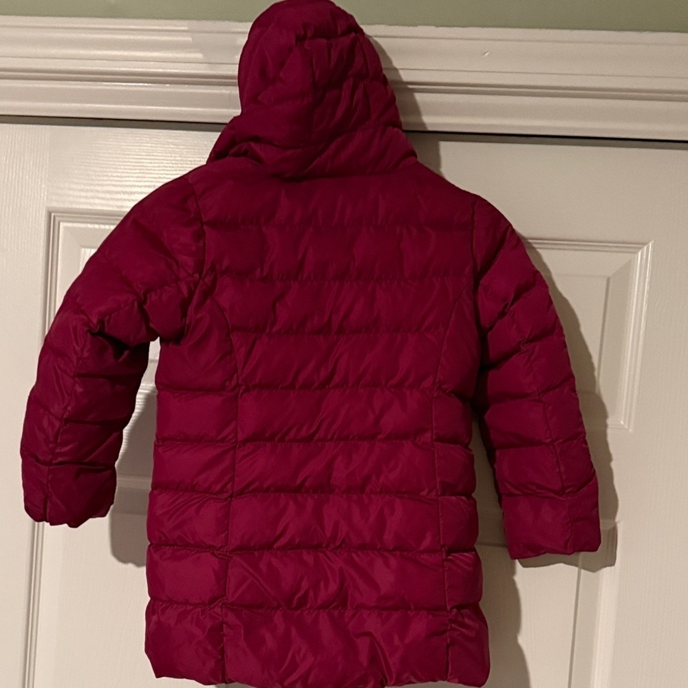 Uniqlo Kids Magenta Puffer Jacket with Faux Fur Hood - Picture 4 of 5
